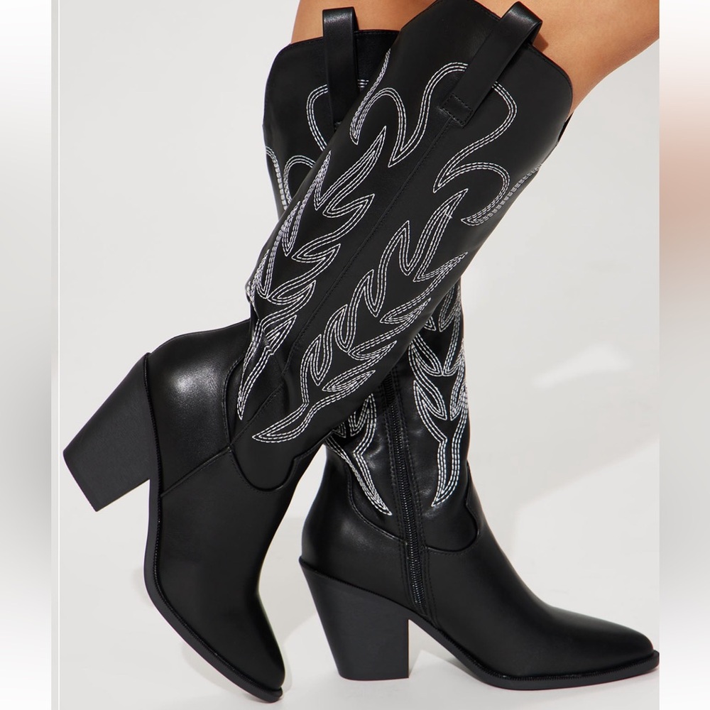 Black Wide Width Cowboy Boots